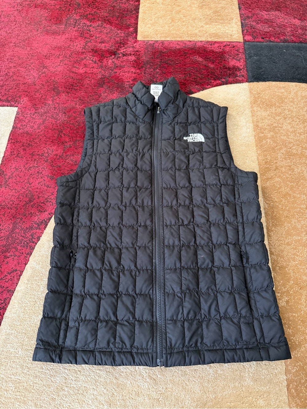 The North Face Men’s Black Quilted Vest